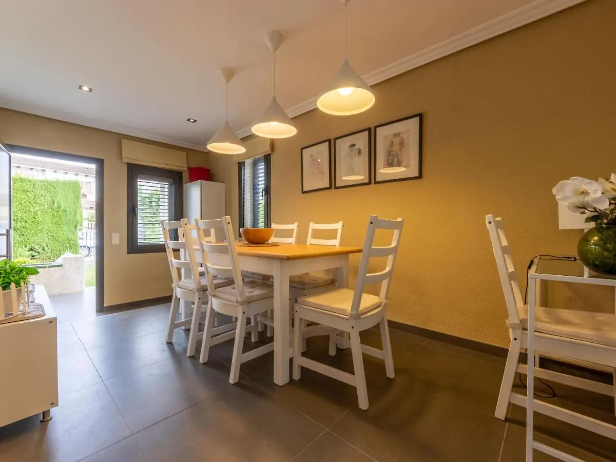 Holiday Home La Barca By Interhome كامبريلس