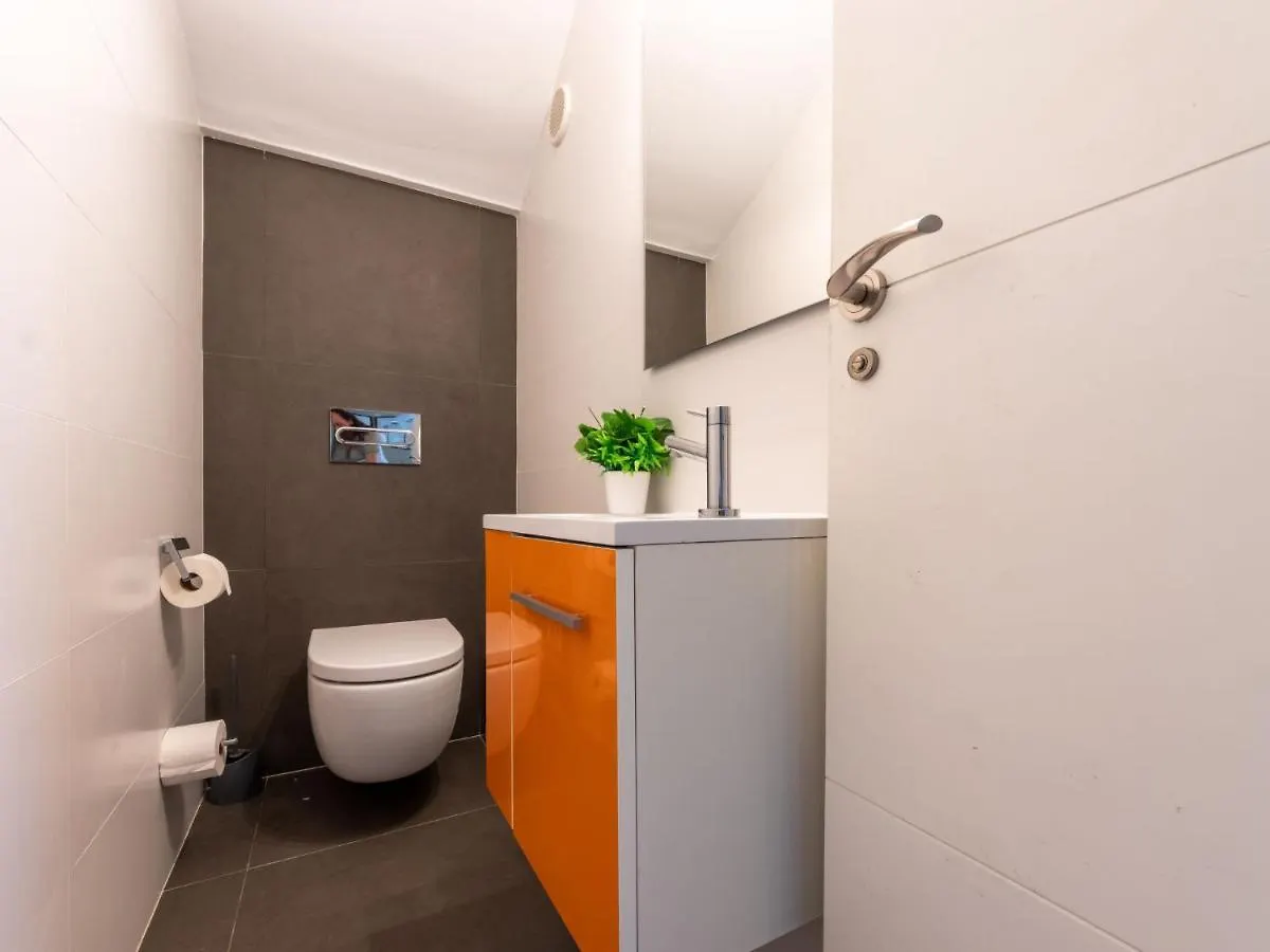 Holiday Home La Barca By Interhome كامبريلس